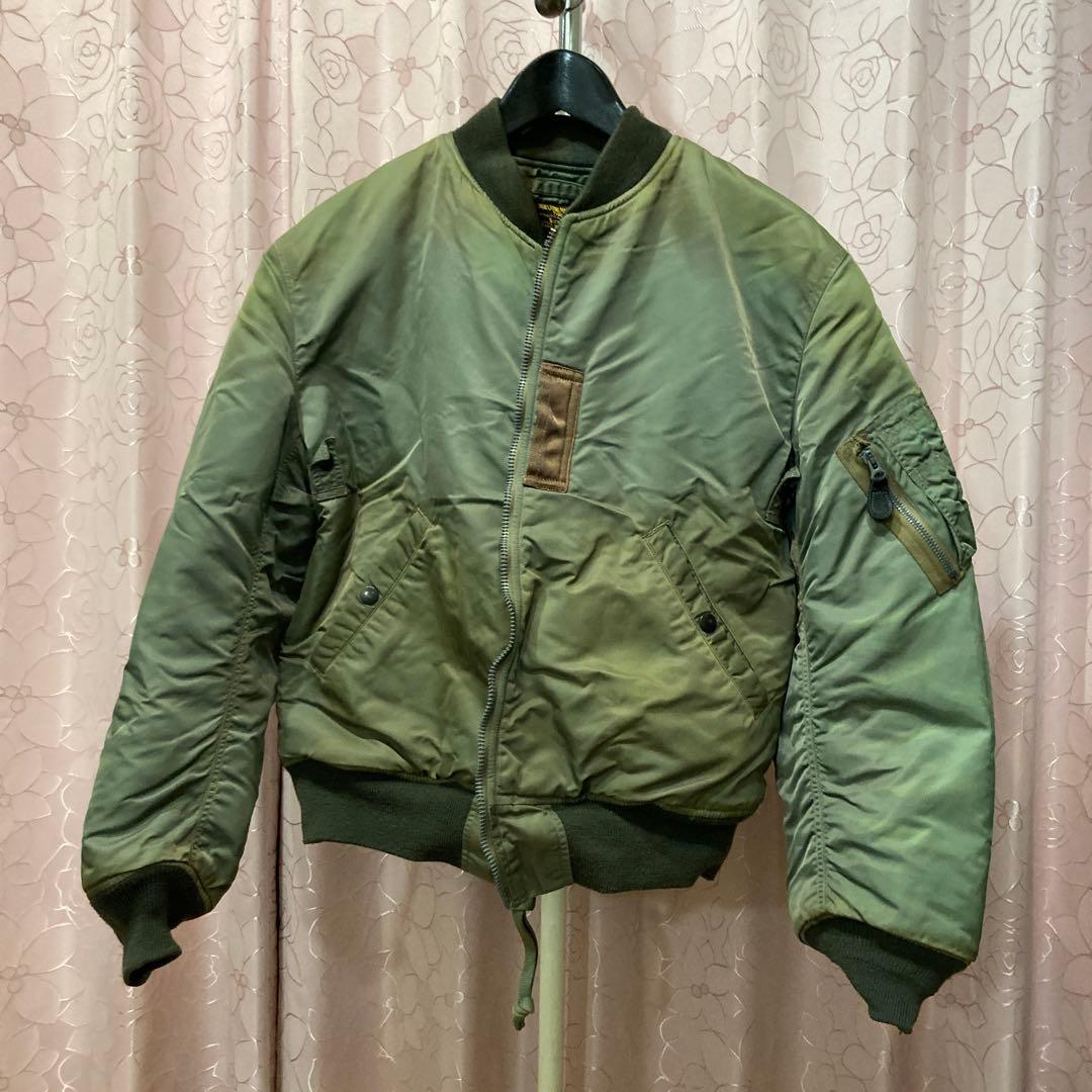 バズリクソンズ　MA-1 紫外線加工 カスタムモデル　実名復刻