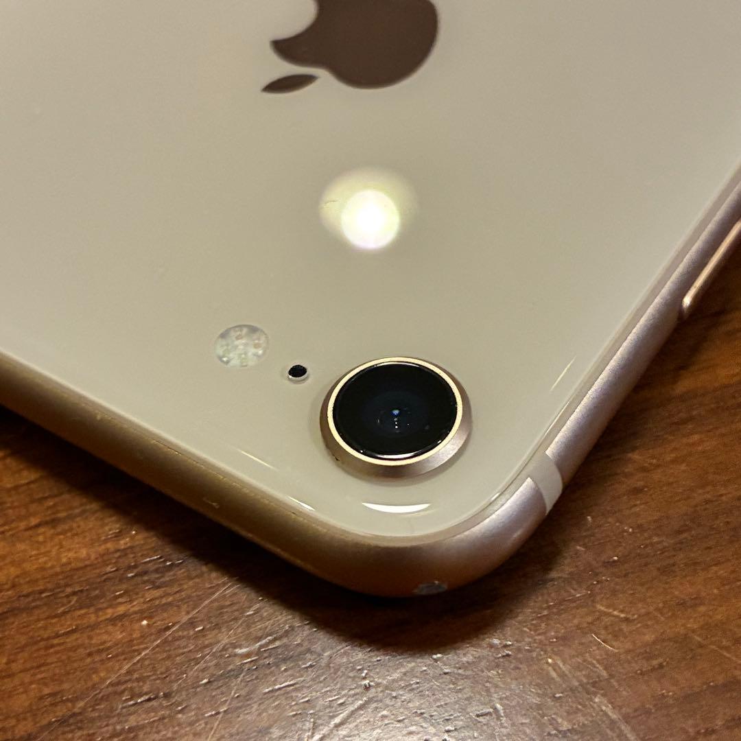 Apple iPhone 8 ゴールド 本体のみ