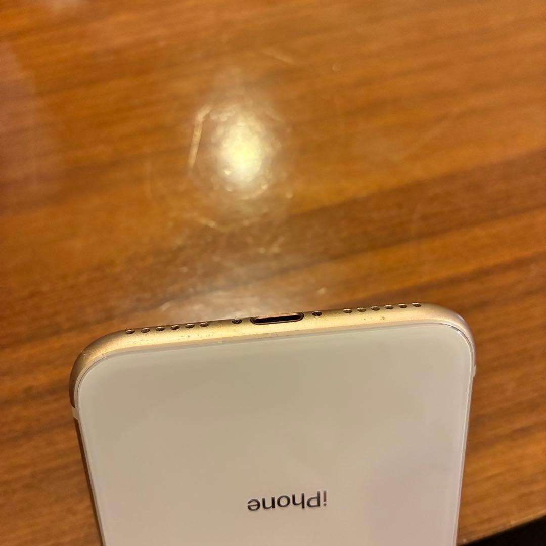 Apple iPhone 8 ゴールド 本体のみ