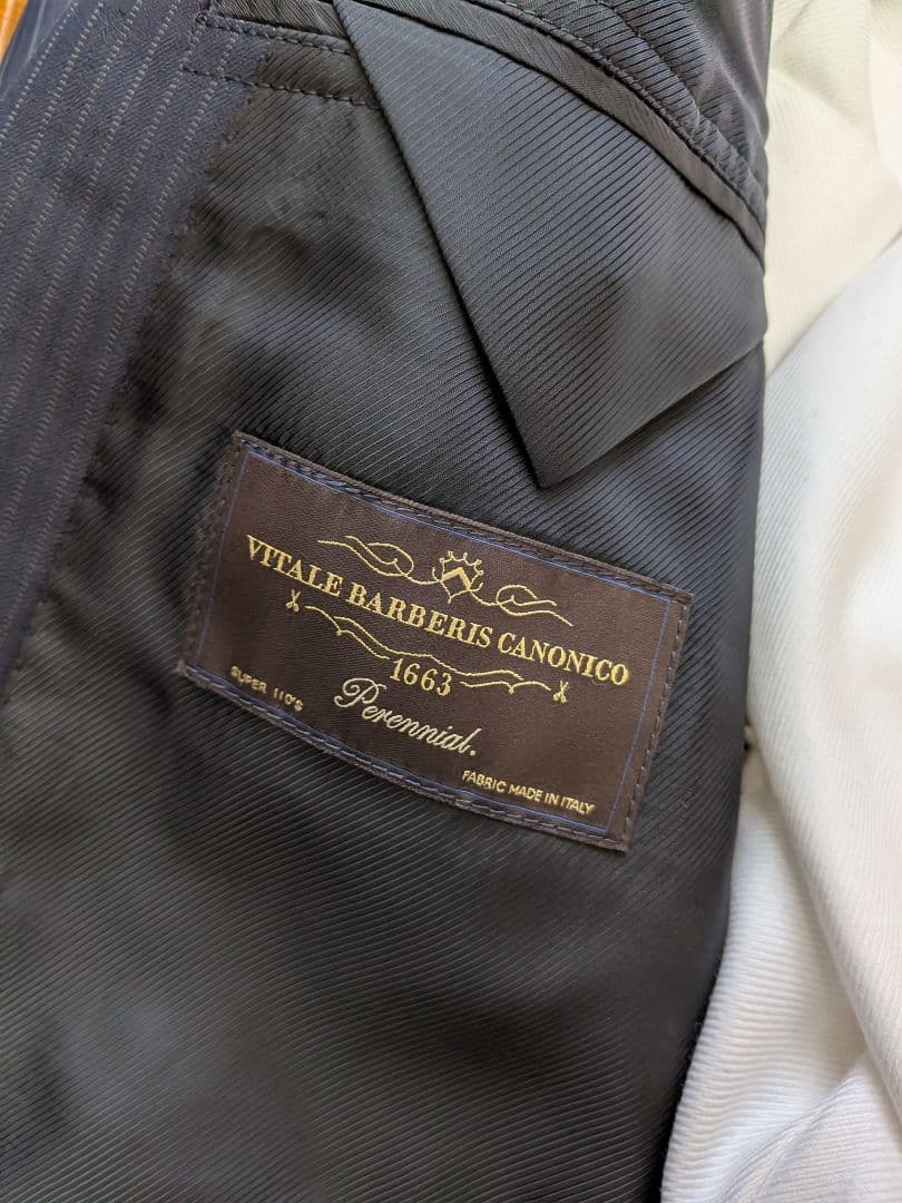 ブルックスブラザーズ　カノニコ社生地　 ネイビーストライプスーツ　サイズ44程度