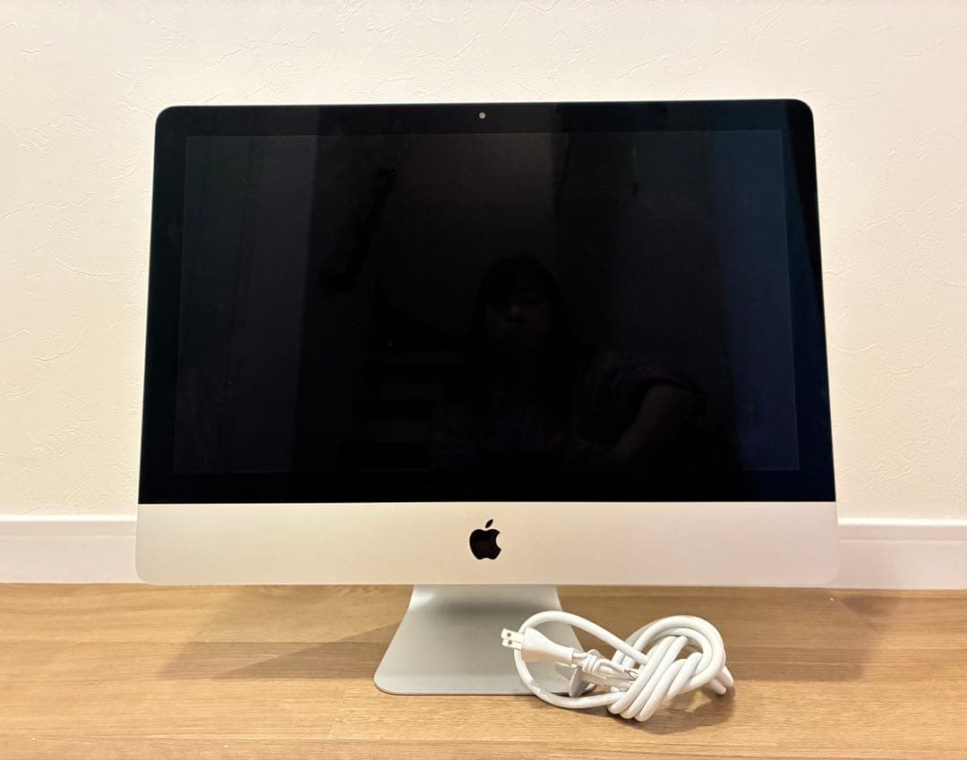 【ジャンク】iMac Retina 4K, 21.5 Late 2015 箱あり