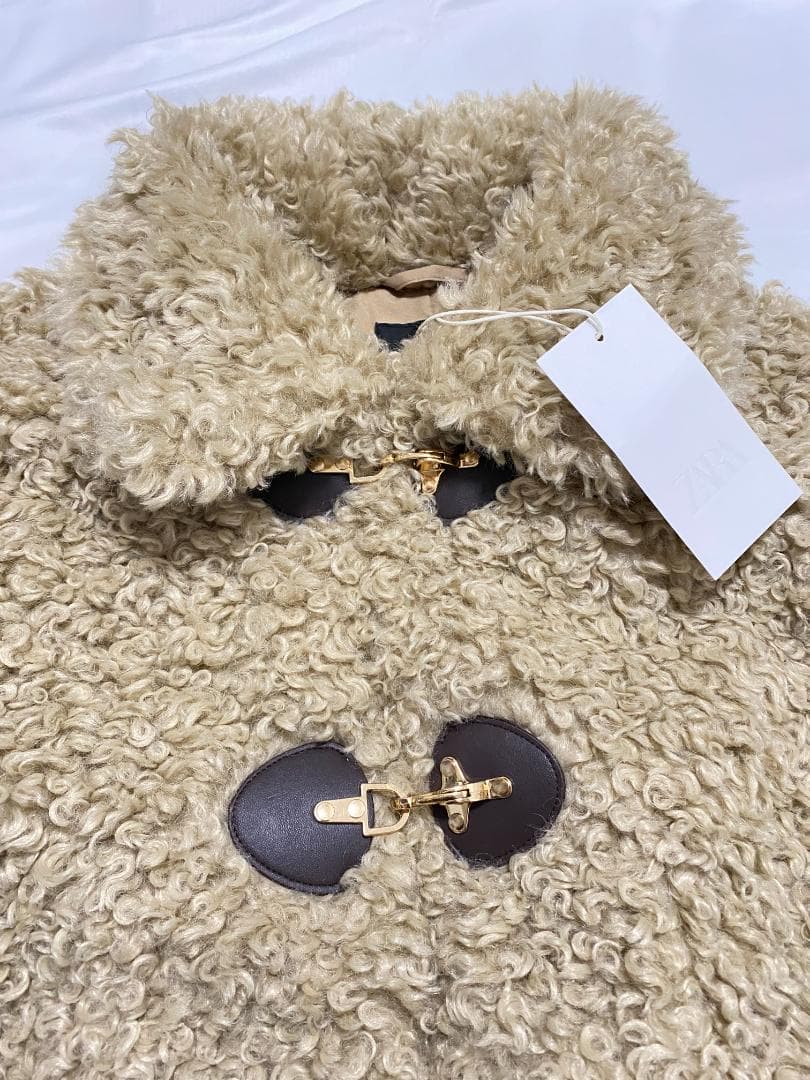 【完売品】 ZARA トグルボタン フェイクファージャケット L