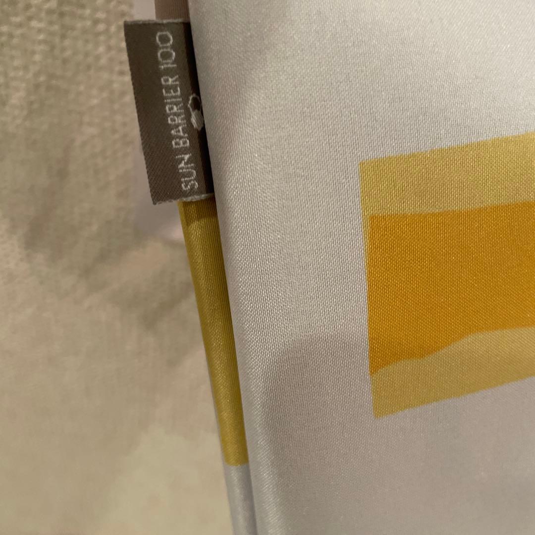 ❤️サンパリア100 遮光率100%人気のキューブ イエロー 2段折り まがり手元