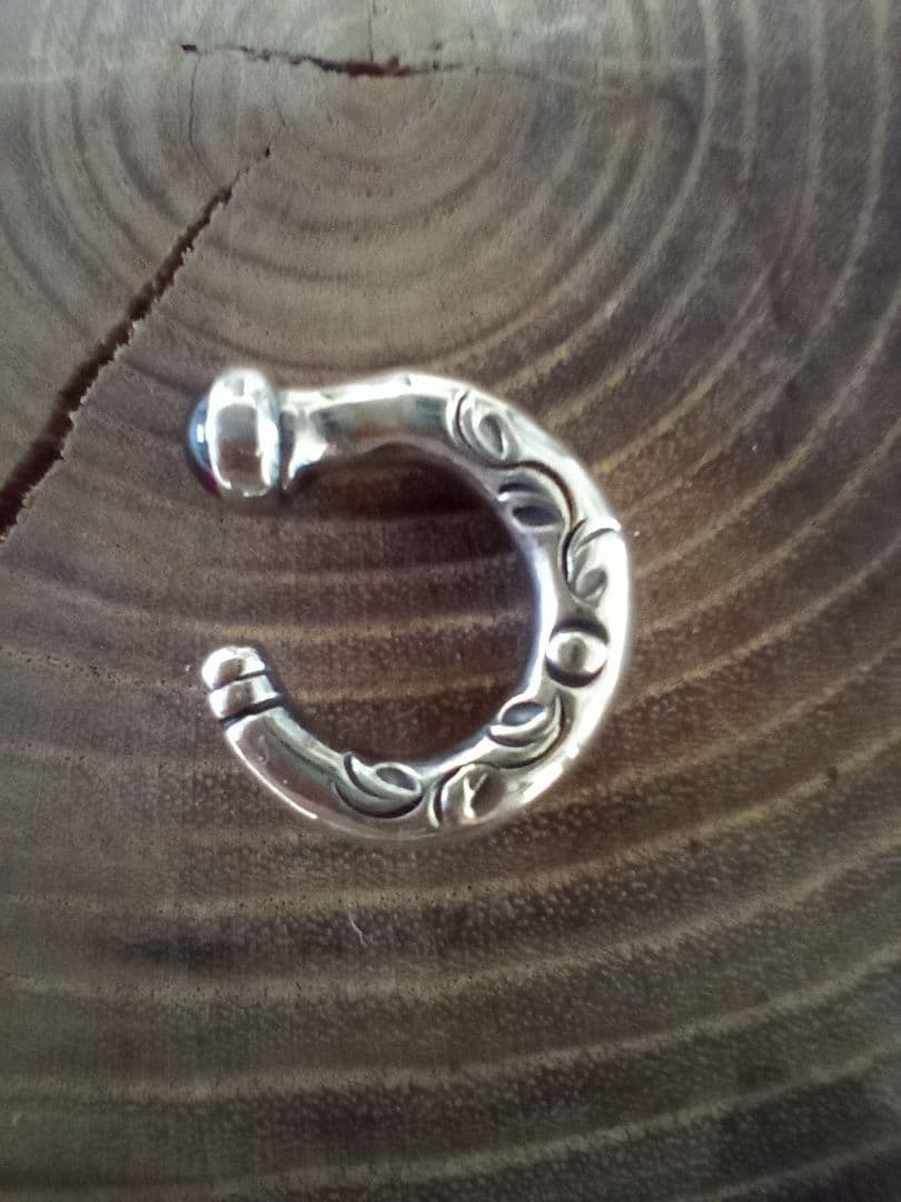 あるじゃん　ピアス　フック　 M＆M