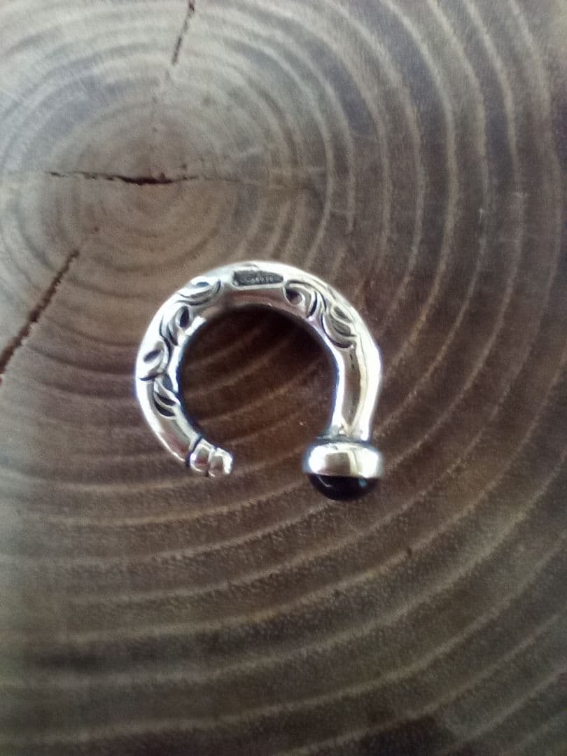 あるじゃん　ピアス　フック　 M＆M