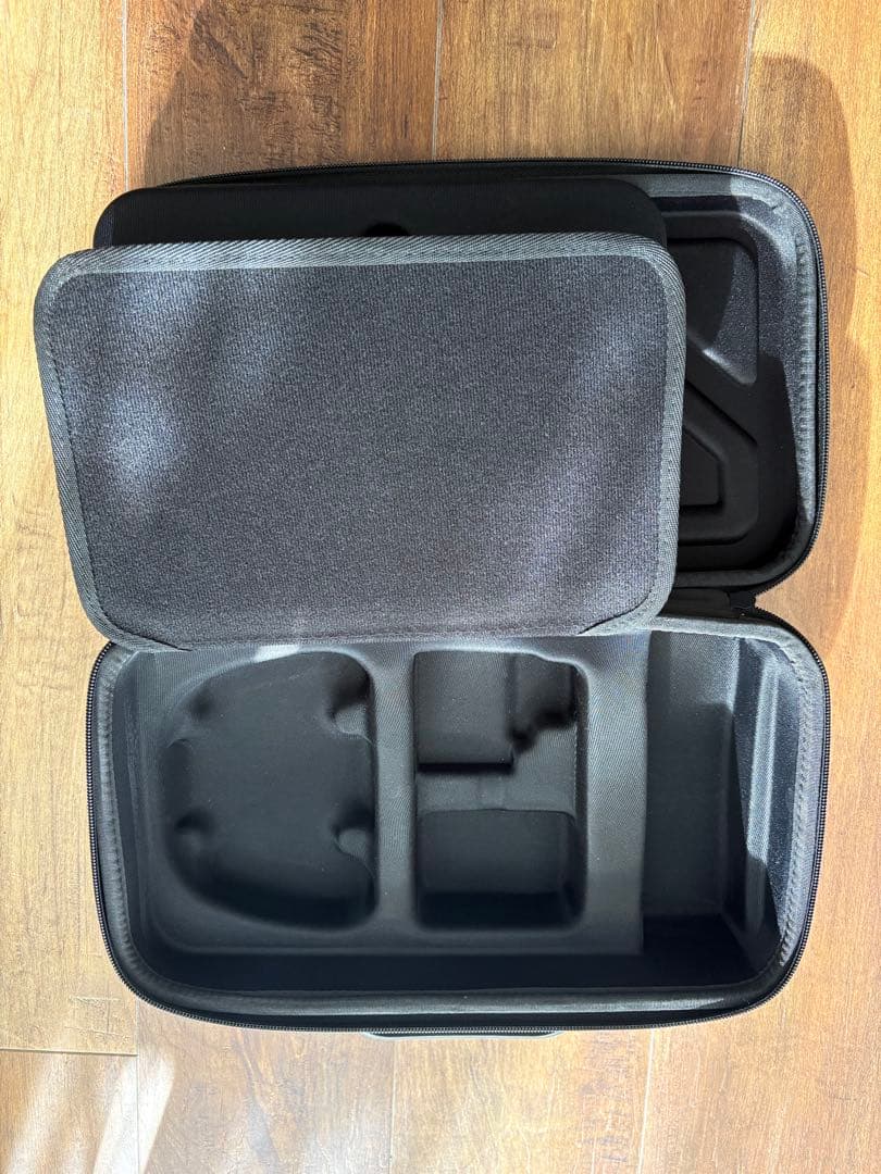 Nintendo Switch グレー本体　ハードケース付き