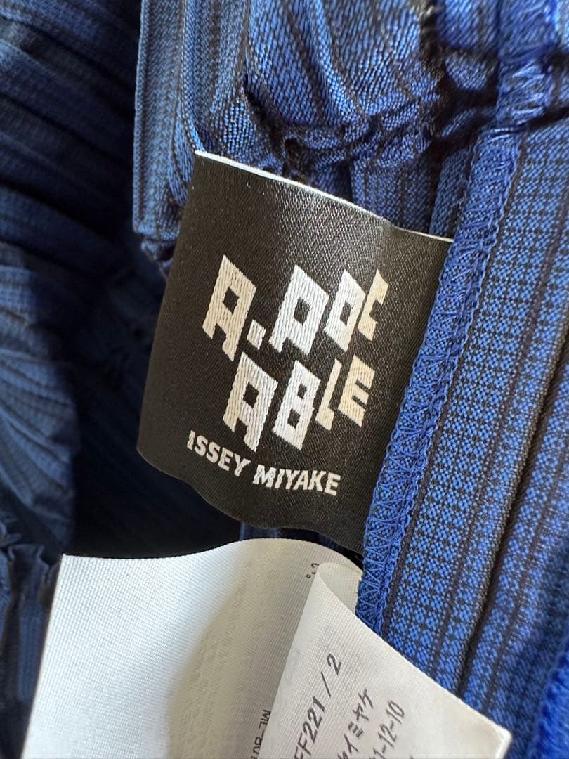 新品A-POC ABLE ISSEY MIYAKE TYPE-O 015 パンツ