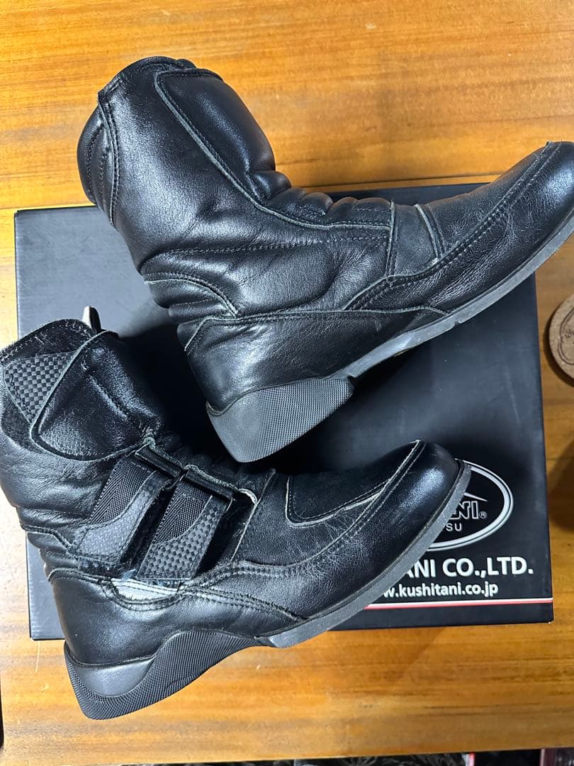 KUSHITANI ガルドシューズⅣ