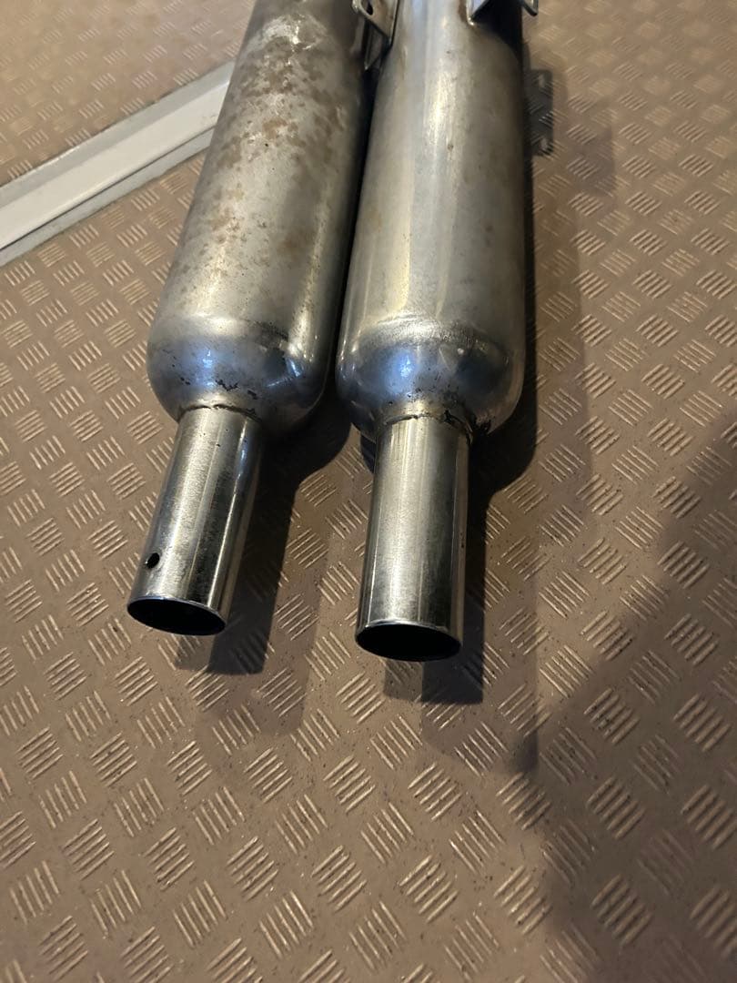 w650 社外マフラー