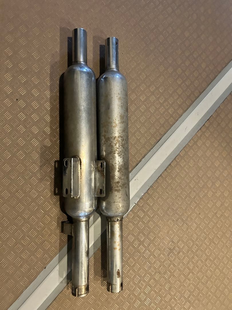 w650 社外マフラー