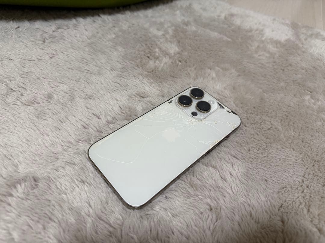 【本日限定価格！】iPhone14pro 本体　128㎇