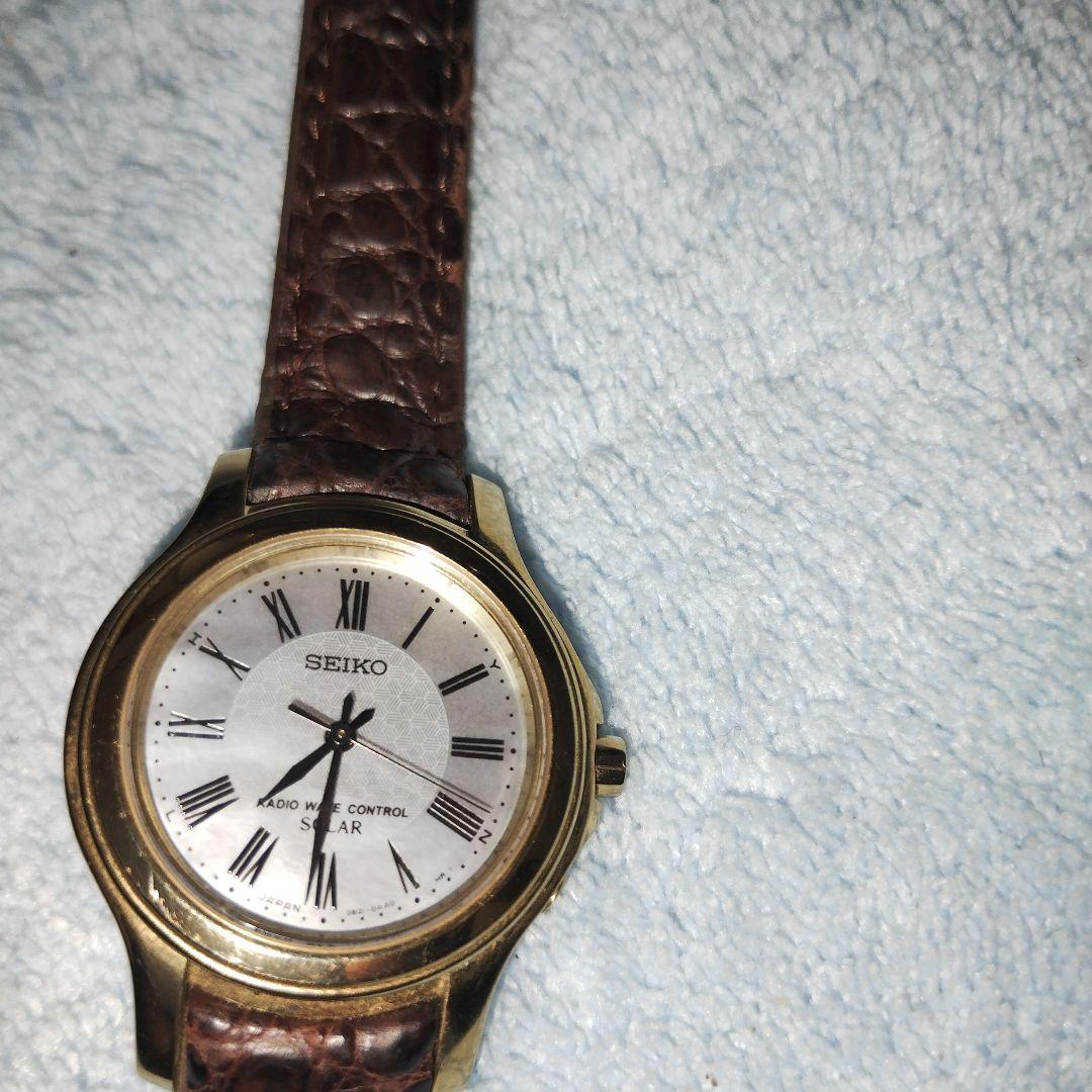 希少！電波ソーラーSEIKOセイコーエクセリーヌ白蝶貝チタンEXCELINE美品