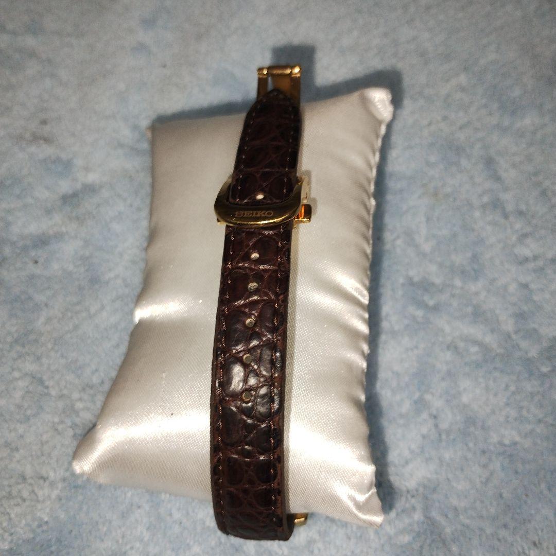 希少！電波ソーラーSEIKOセイコーエクセリーヌ白蝶貝チタンEXCELINE美品