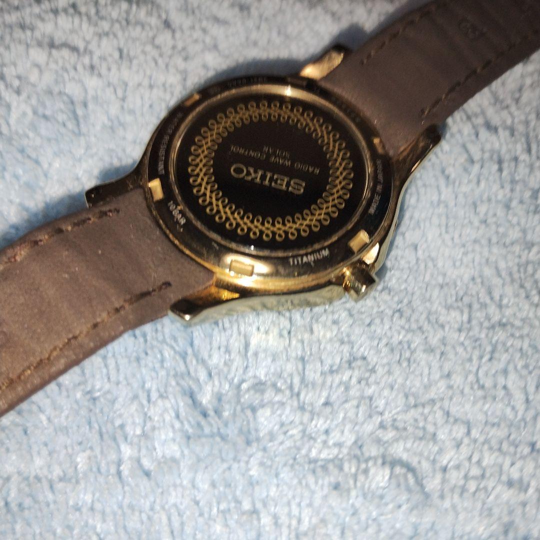 希少！電波ソーラーSEIKOセイコーエクセリーヌ白蝶貝チタンEXCELINE美品