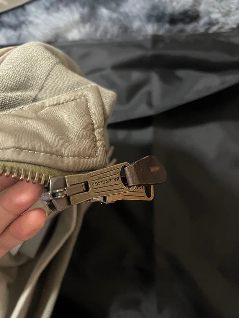 Balenciaga All in Paris ボンバージャケット