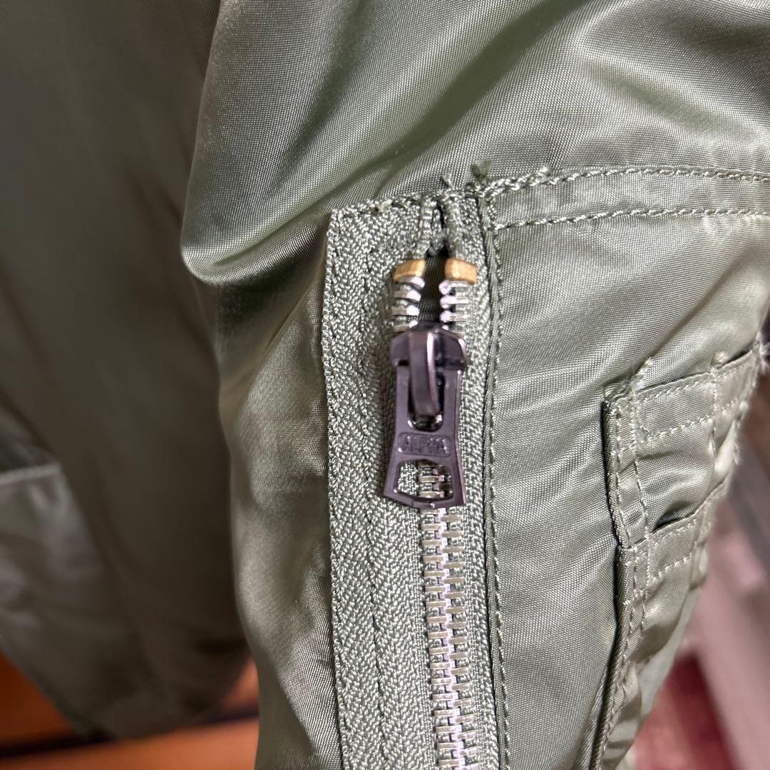 MA-1 フライトジャケット オリーブ 中綿 古着