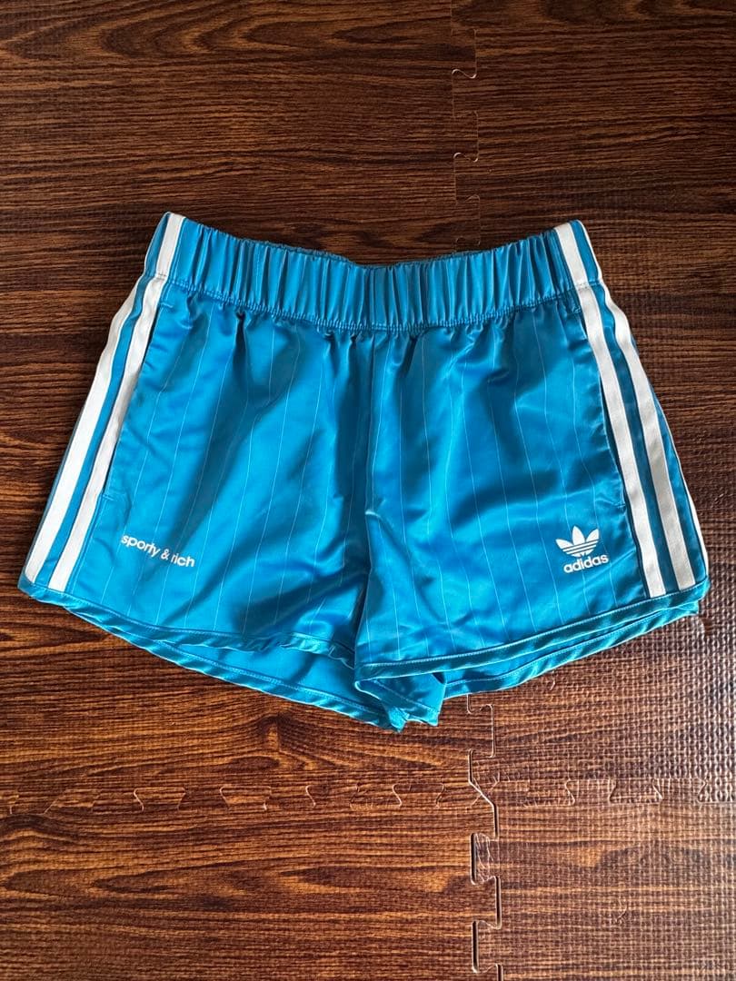 adidas × sporty rich ショートパンツ