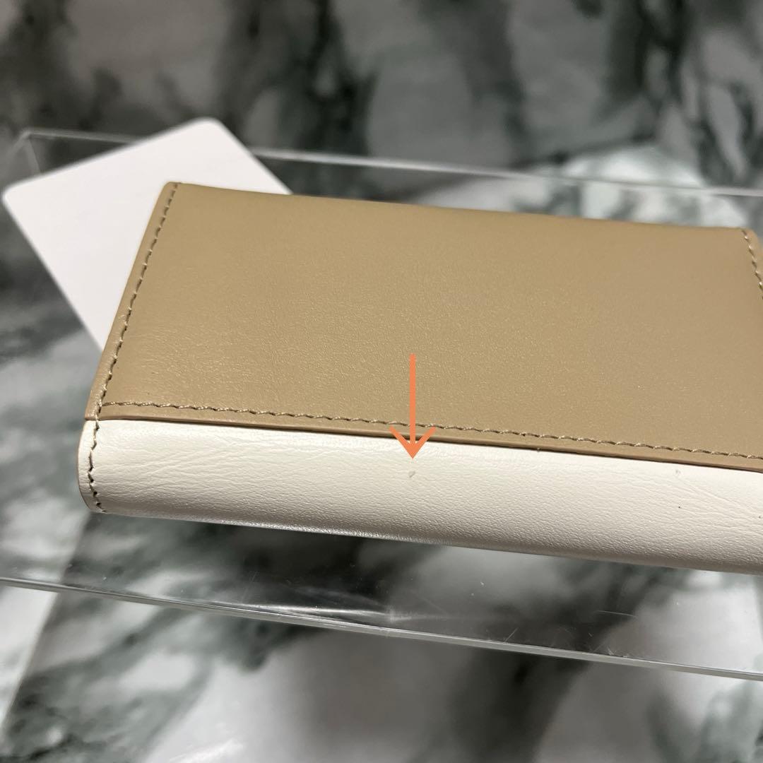 【新品未使用】agnès b. レザーキーケース ホワイト ベージュカードケース