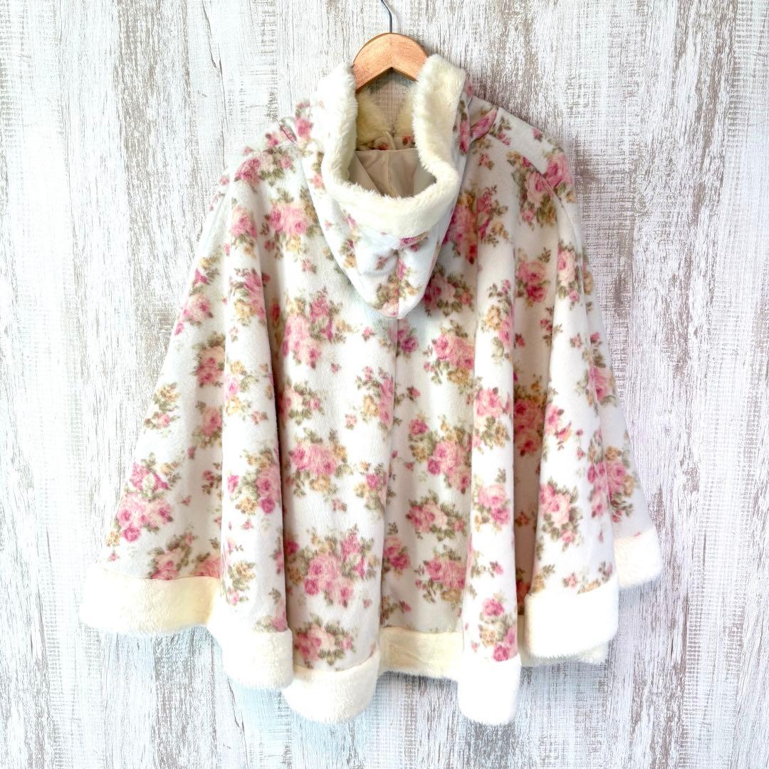 レア LIZLISA ポンポン ファー 花柄 ケープ ポンチョ 平成 y2k