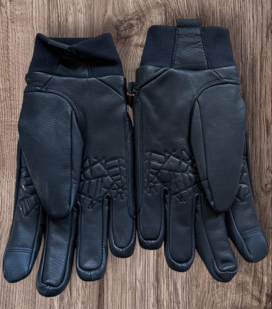 新品 Spyder Primaloft グローブ Medium