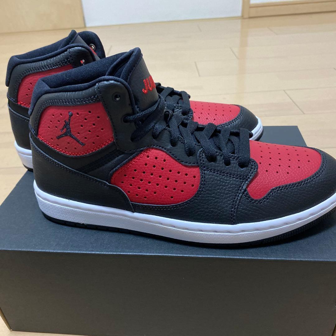 【新品未使用】タグ付きJordan Jumpman 赤黒 ジョーダン　ナイキ