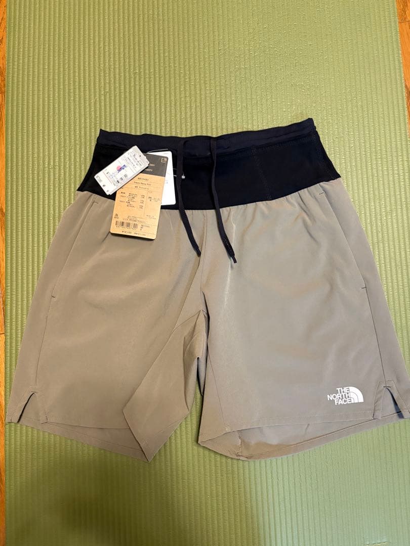 ノースフェイス エンデュリスレーシングショーツ NB72480 サイズM