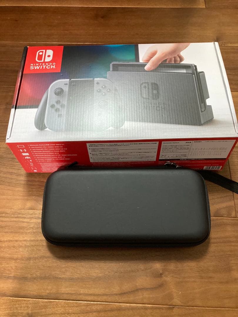 美品！Nintendo Switch グレー　本体　動作確認済　ハードケース付き