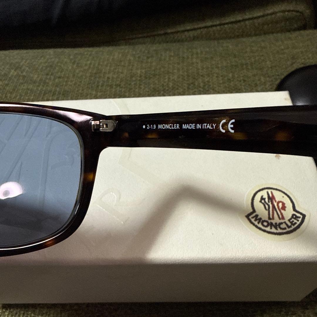 MONCLER サングラス