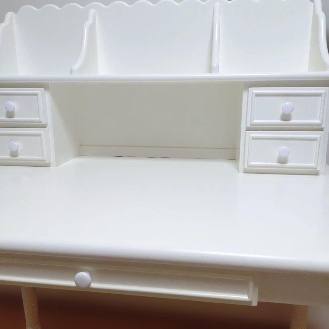 （１１月まで限定・専用）プリンセスデザインホワイト学習デスク