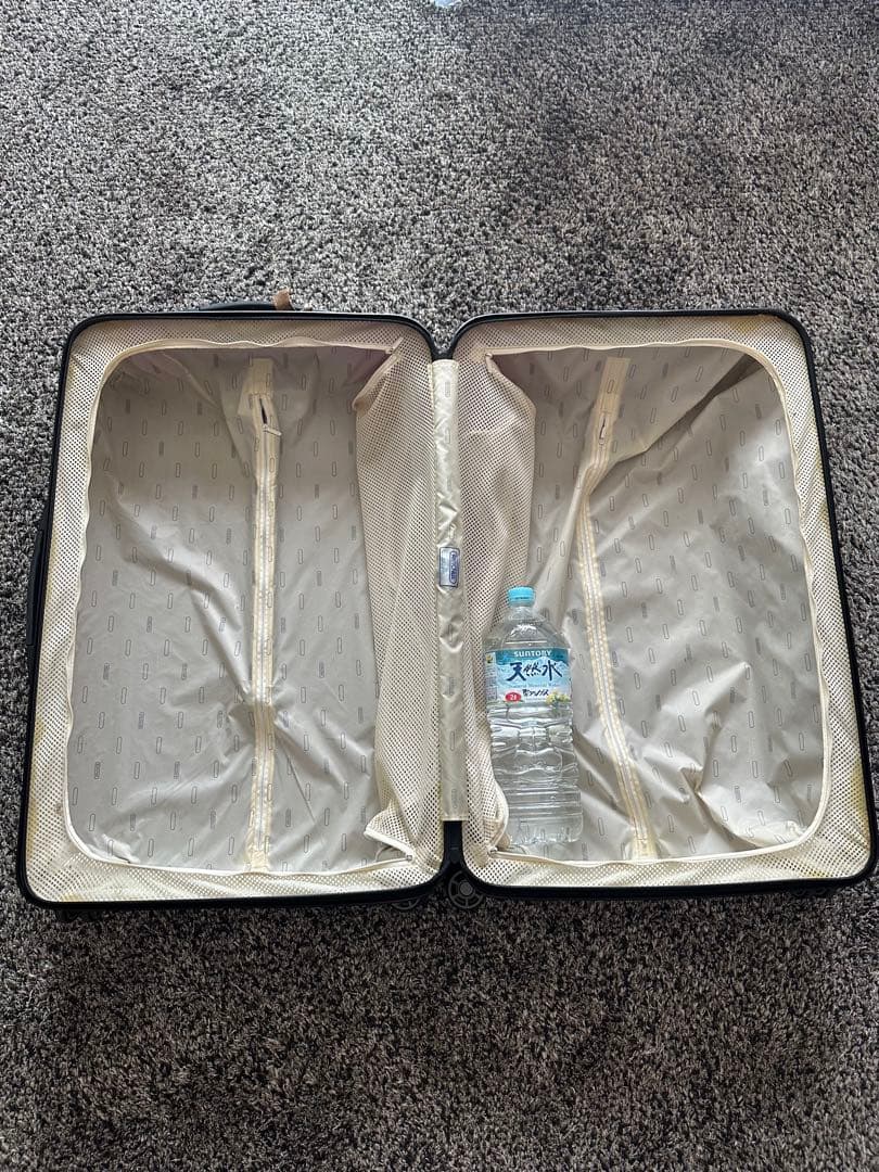 リモワ　エアーサルサ　パープル 難あり の為値下げ交渉あれば頑張ります！