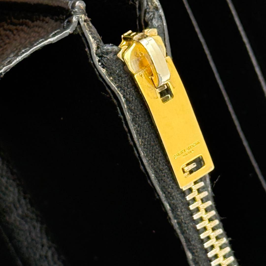 サンローラン YSL Vステッチ キャビアスキン ブラック 長財布 P80