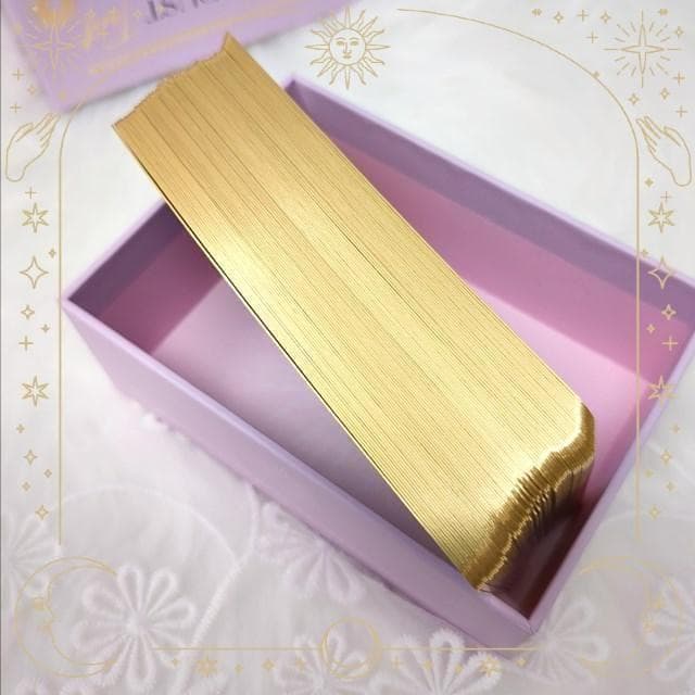 【正規品タロットカード】人気オンラインデッキがついに商品化✨月の魔法のタロット