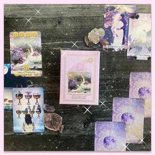 【正規品タロットカード】人気オンラインデッキがついに商品化✨月の魔法のタロット