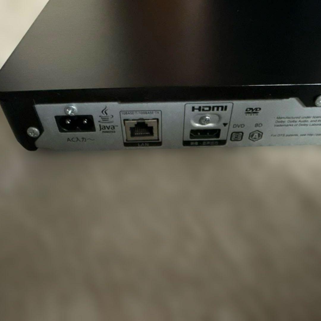 超美品　Panasonic DMP-BDT180 Blu-rayプレーヤー