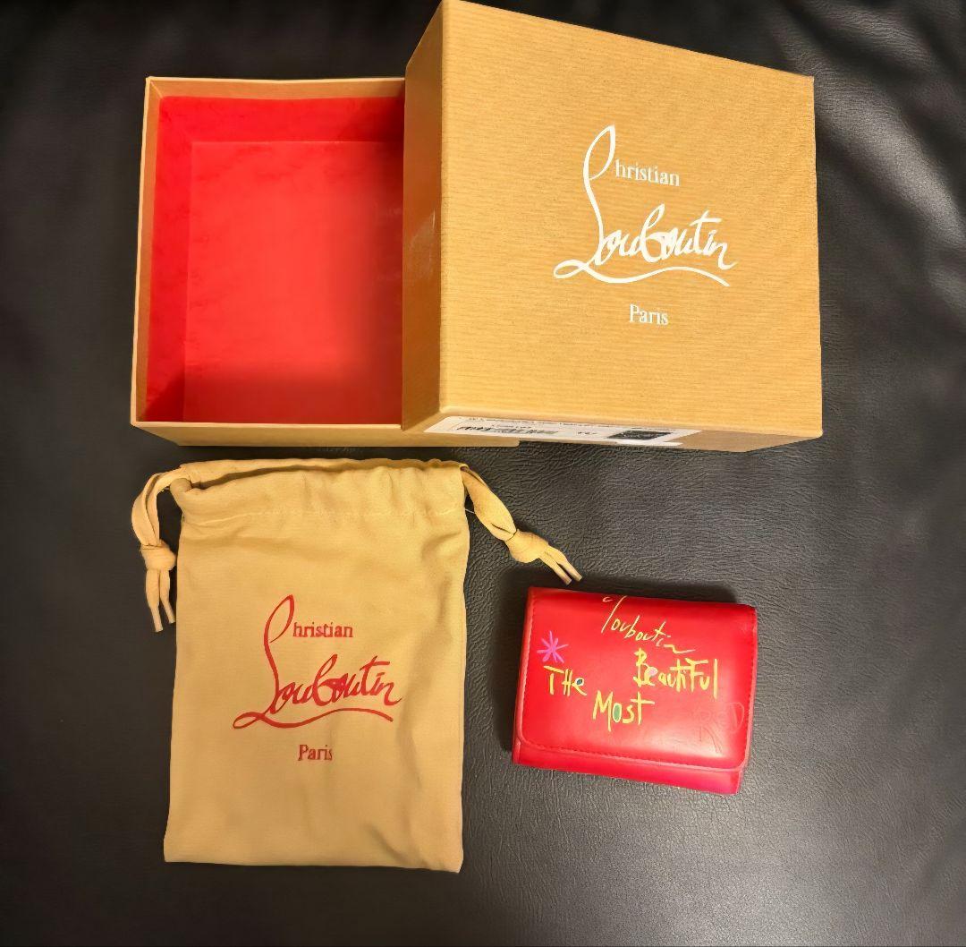 Christian Louboutin クリスチャンルブタン三つ折り財布 レッド