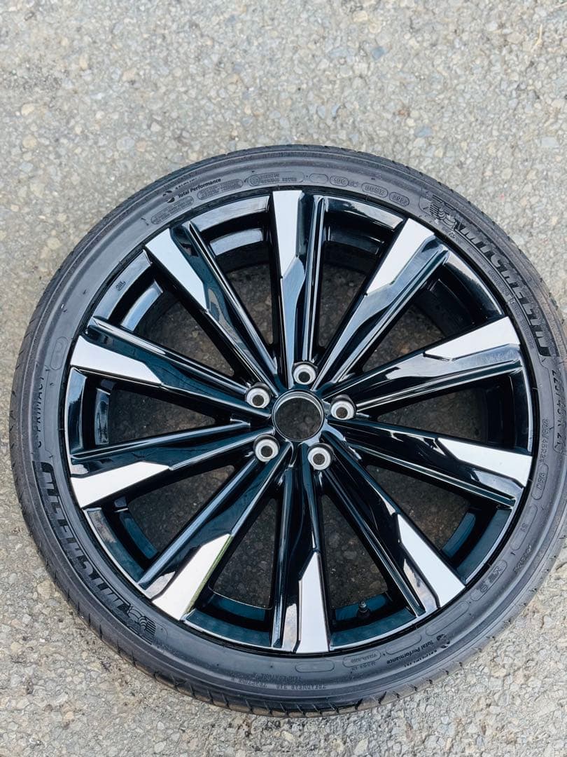 クラウンクロスオーバー純正ホイール