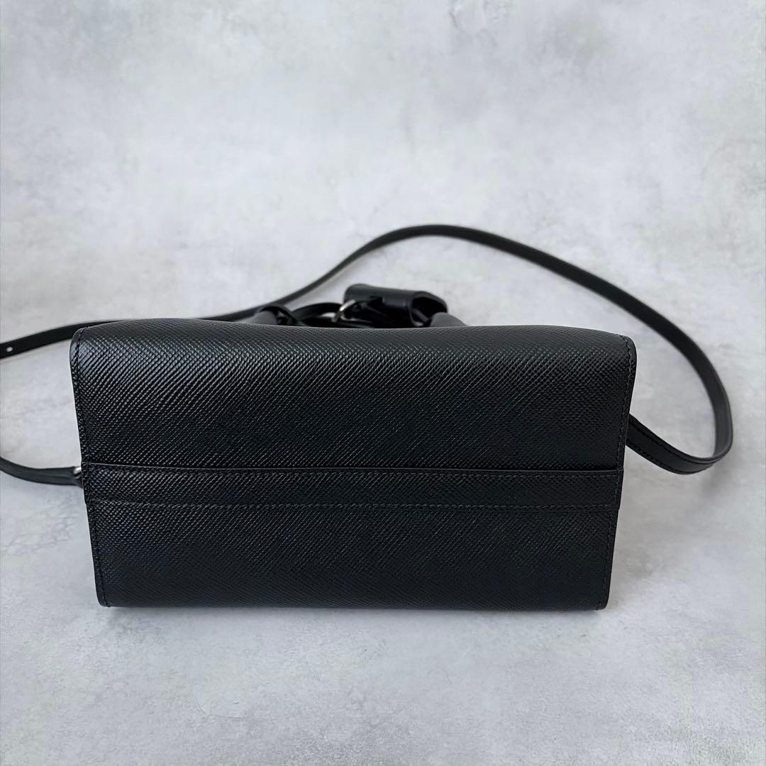 【未使用級✨】プラダ モノクローム 2WAY ショルダーバッグ　ICチップ搭載