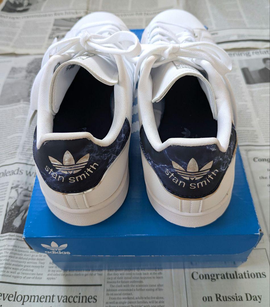 なみ【新品・タグ付・レア】adidas STAN SMITH 24cm白