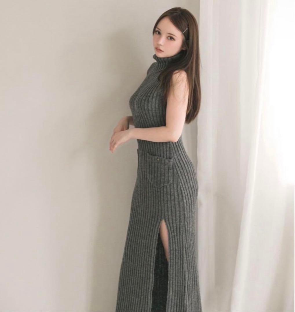 美品　andmary（アンドマリー）カメオニットスリットドレス　ニット　ワンピ