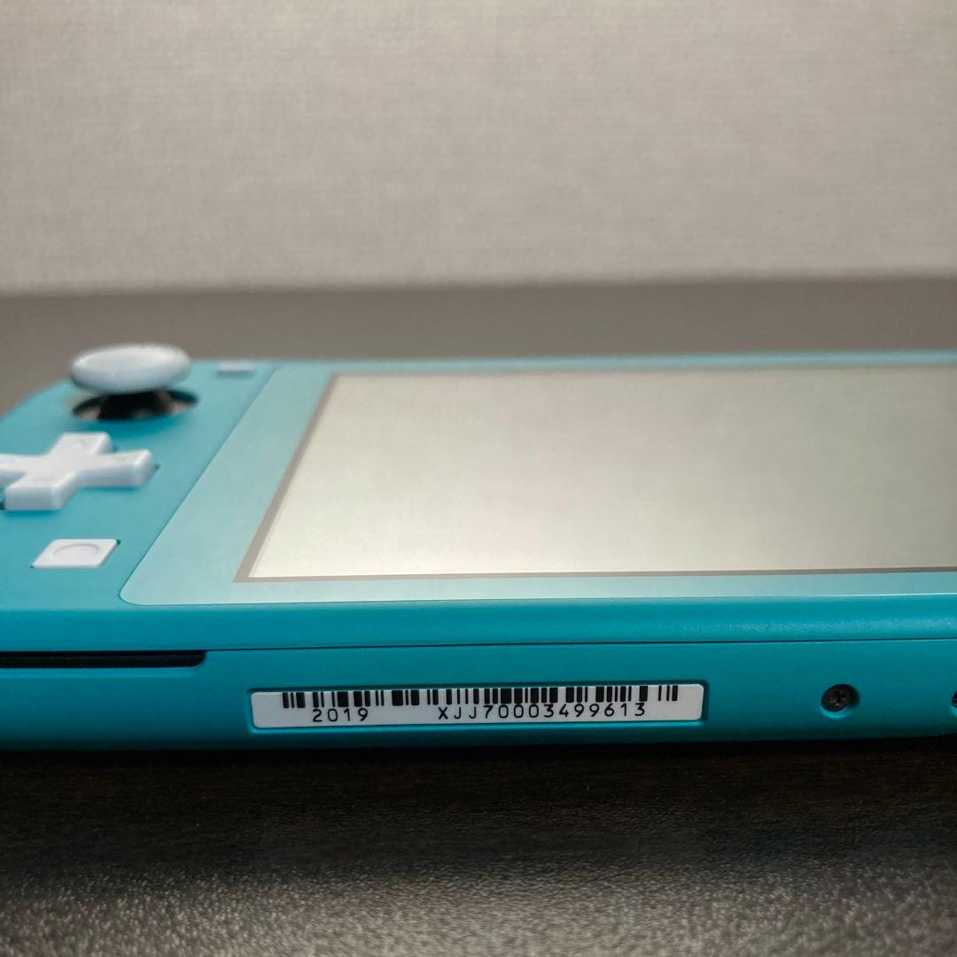 Nintendo Switch Lite ターコイズ 美品 充電器付き