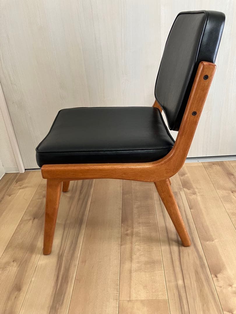 ACME furnitureアクメファニチャーシエラチェア