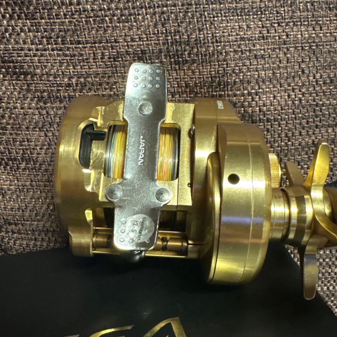 シマノ　18カルカッタ　コンクエスト300HG