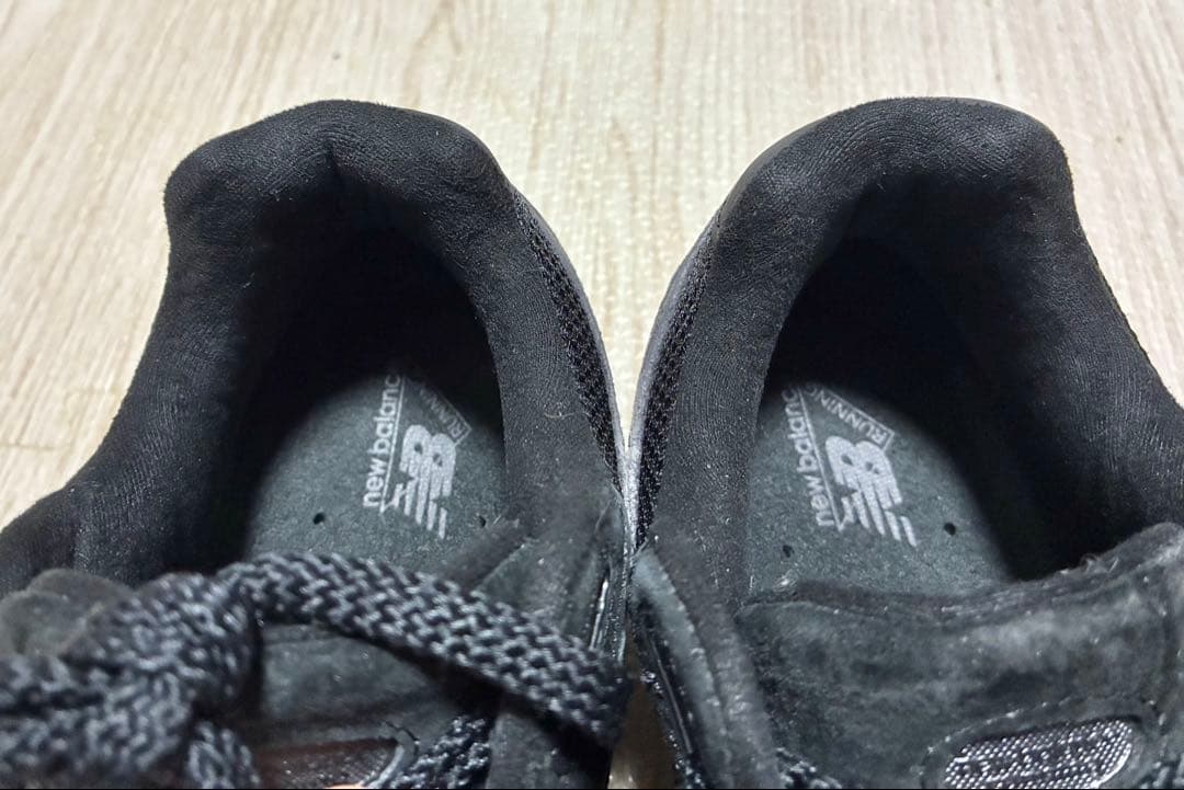 new balance 2002r M2002RBK ブラック23.5cm