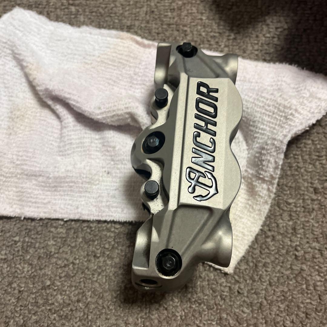 バイク用ブレーキ　組み付け距離100mm