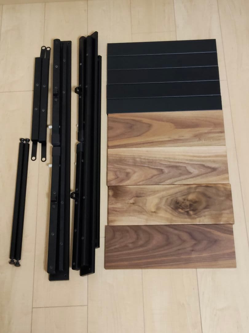 ラーテルワークス　ウッドパネルテーブル