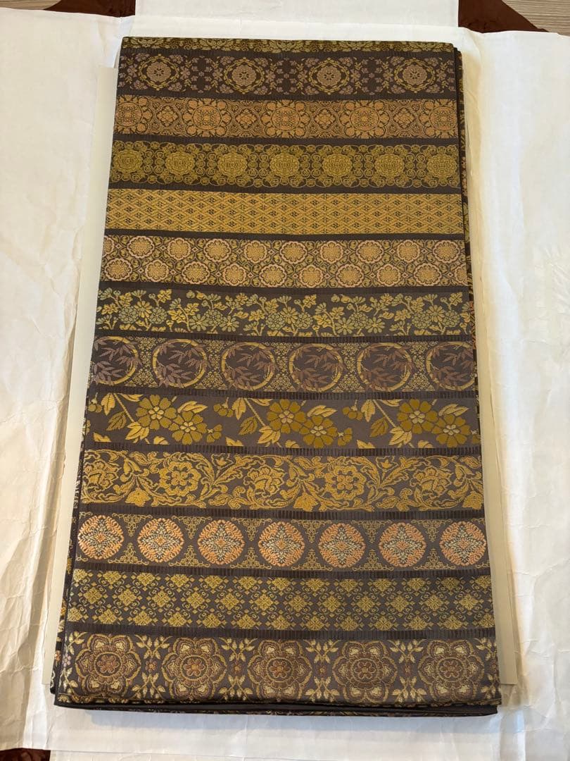 西陣陰山織物謹製 箔屋清兵衛 正絹 全通 袋帯 花文華文