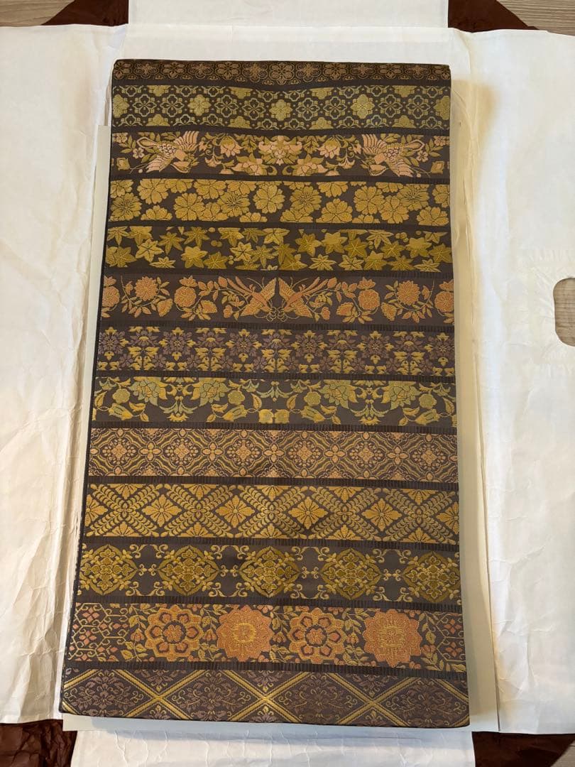 西陣陰山織物謹製 箔屋清兵衛 正絹 全通 袋帯 花文華文