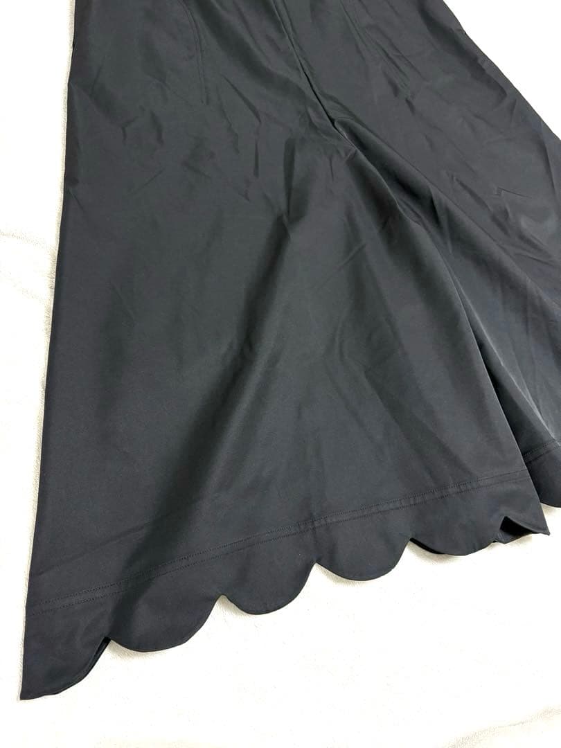 アンミヌ UNMINOU スカラップオールインワン　黒　ブラック