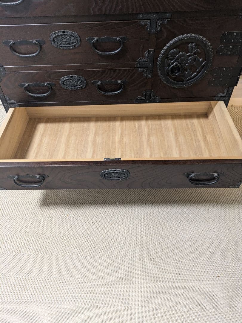 青木産業　箪笥　民芸家具　チェスト　整理箪笥　鍵付き