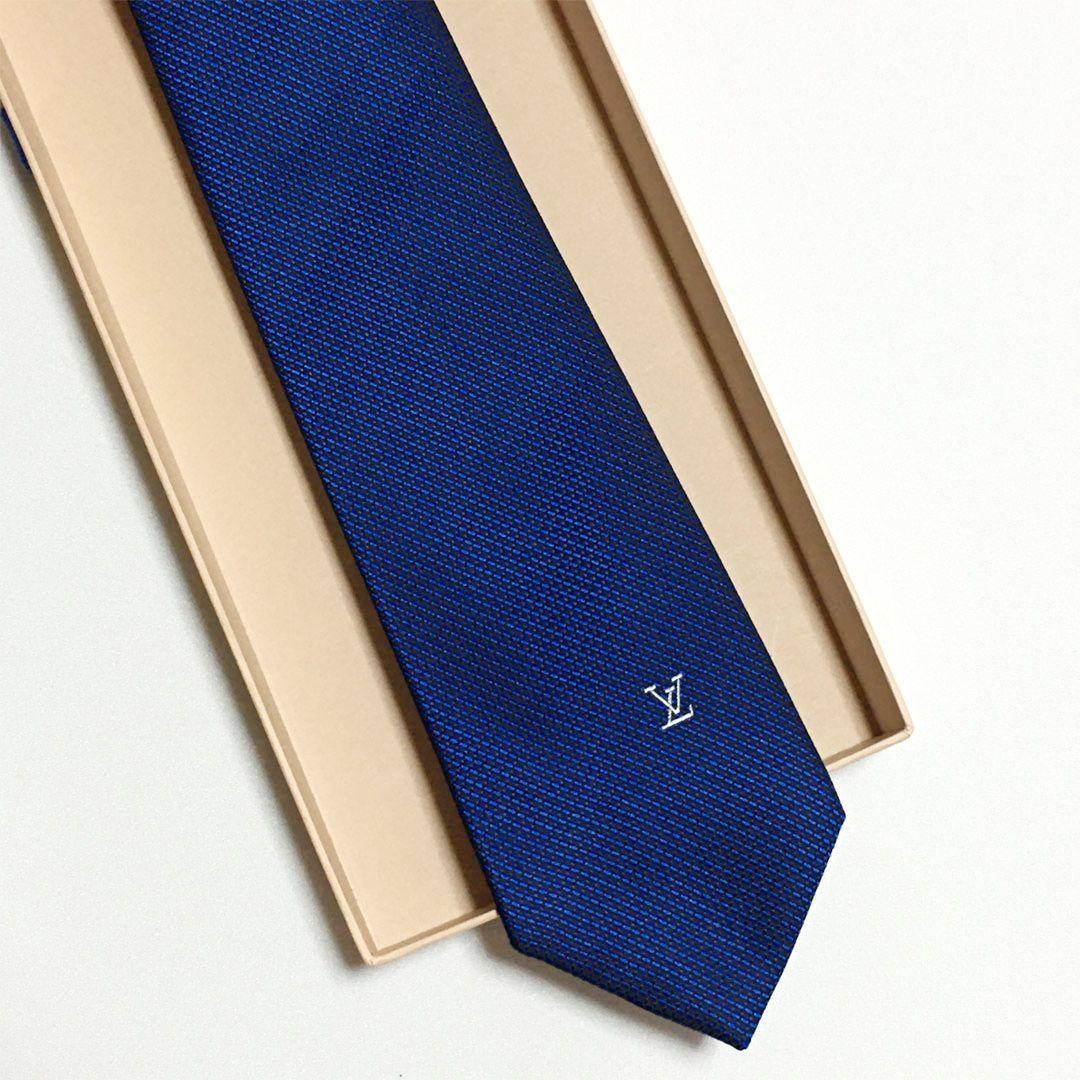 未使用級 ルイヴィトン Louis Vuitton ネクタイ シルク ブルー